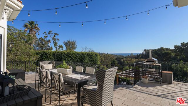 6110 Merritt Drive, Malibu, CA 90265