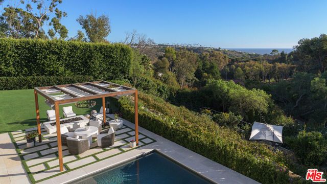 6110 Merritt Drive, Malibu, CA 90265