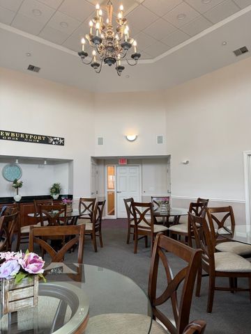 5 Woodman Way 301-B, Newburyport, MA 01950