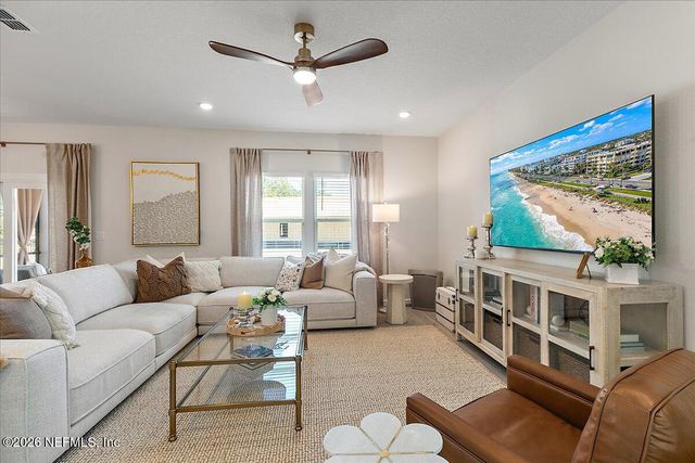 2704 BERRYHILL Road, Green Cove Springs, FL 32043