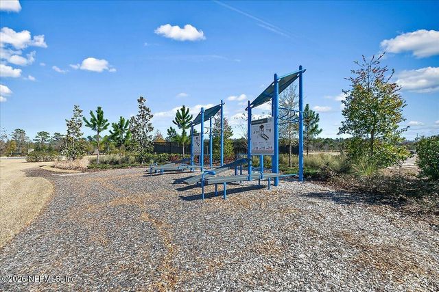 2704 BERRYHILL Road, Green Cove Springs, FL 32043