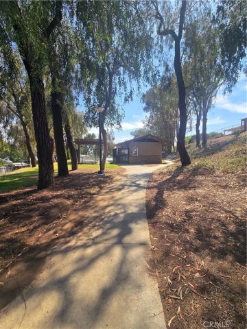 2265 Mcneil, Corona, CA 92882