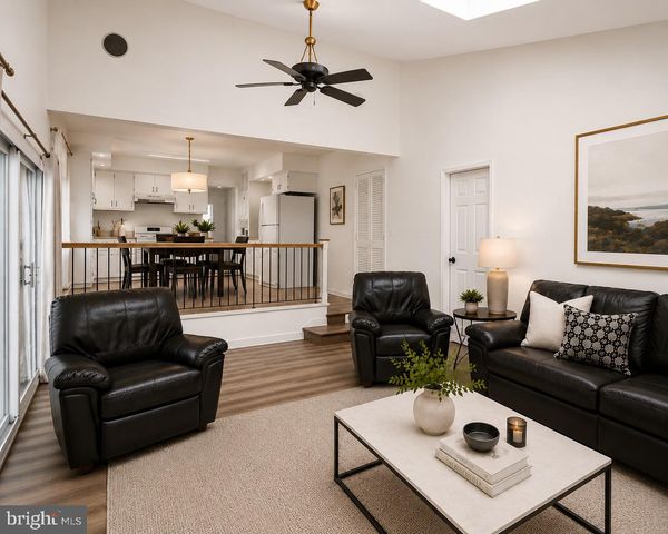 200 ROANOKE RD, Cherry Hill, NJ 08003