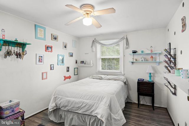 200 ROANOKE RD, Cherry Hill, NJ 08003