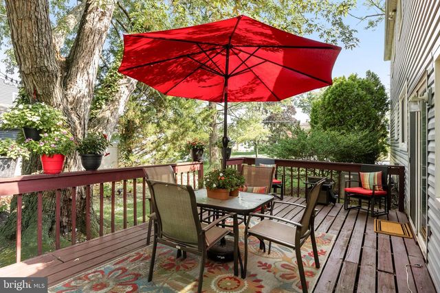 200 ROANOKE RD, Cherry Hill, NJ 08003