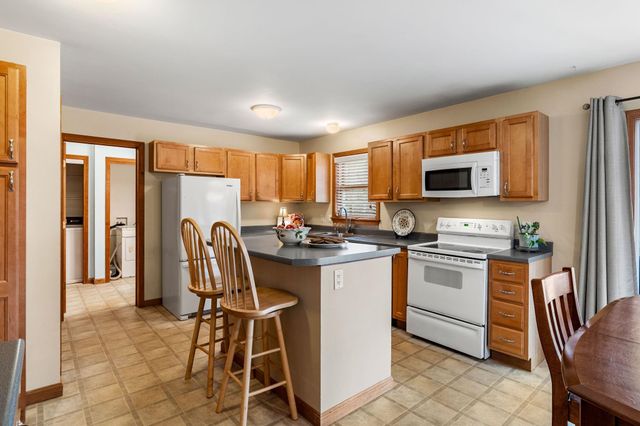516 Berry River Road, Barrington, NH 03825