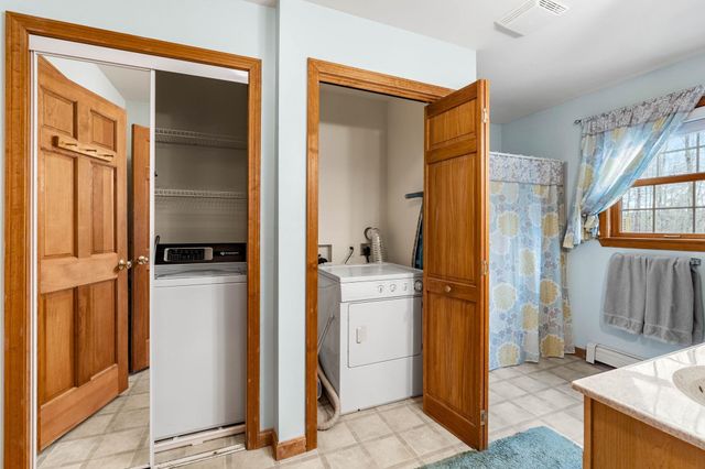 516 Berry River Road, Barrington, NH 03825