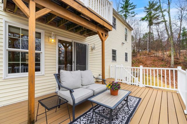 516 Berry River Road, Barrington, NH 03825