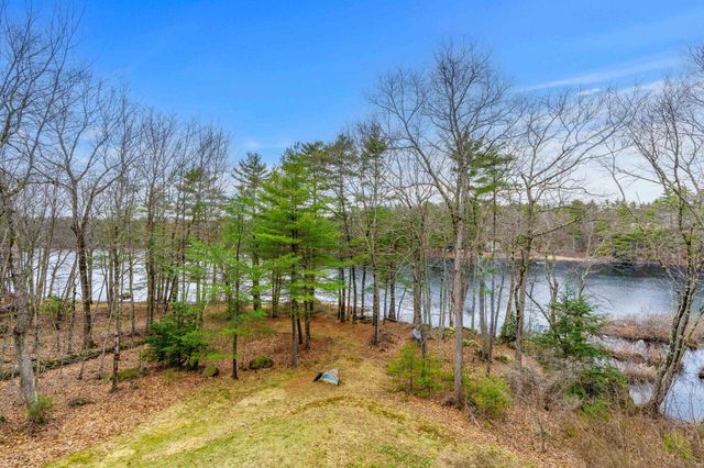 516 Berry River Road, Barrington, NH 03825