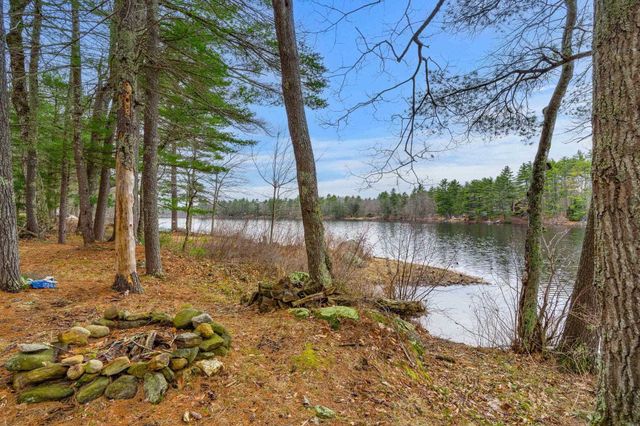 516 Berry River Road, Barrington, NH 03825