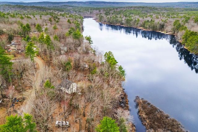 516 Berry River Road, Barrington, NH 03825