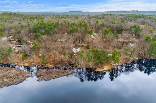 516 Berry River Road, Barrington, NH 03825