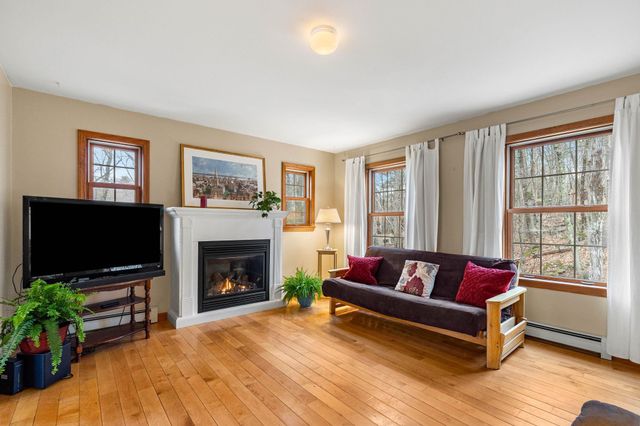 516 Berry River Road, Barrington, NH 03825