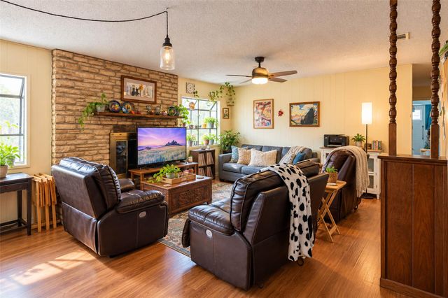 354 Alta Vista DR, Bastrop, TX 78602