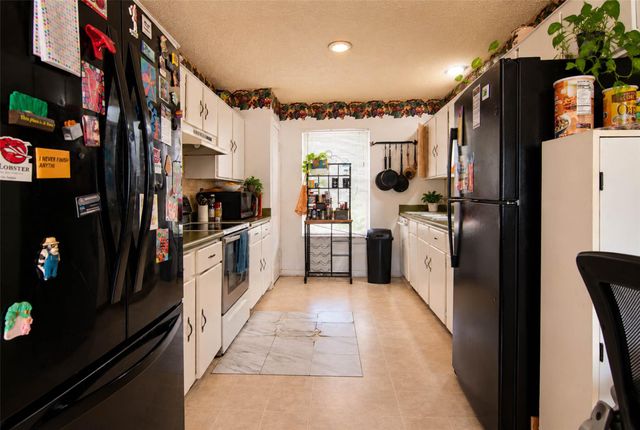 354 Alta Vista DR, Bastrop, TX 78602
