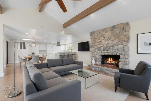 17993 Jayhawk Dr, Penn Valley, CA 95946