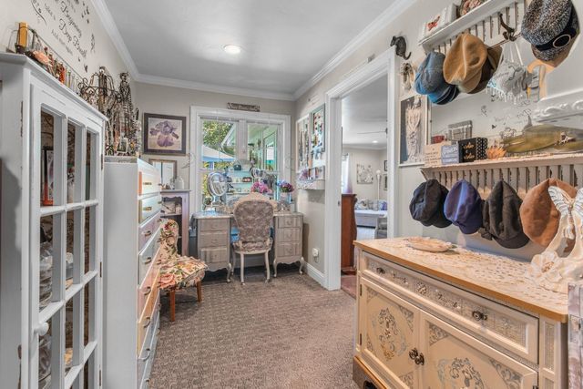 17993 Jayhawk Dr, Penn Valley, CA 95946
