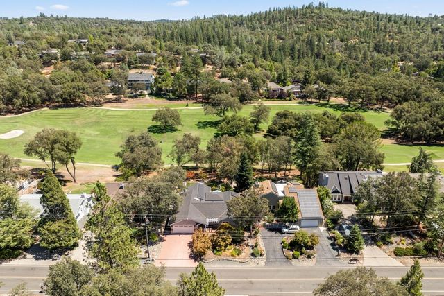 17993 Jayhawk Dr, Penn Valley, CA 95946