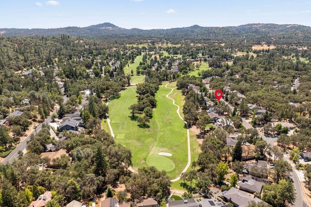 17993 Jayhawk Dr, Penn Valley, CA 95946