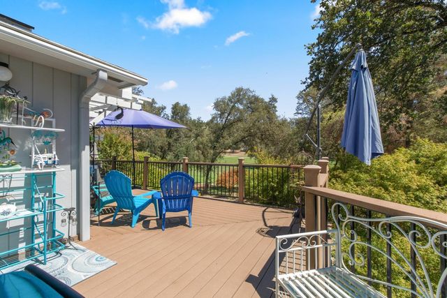 17993 Jayhawk Dr, Penn Valley, CA 95946