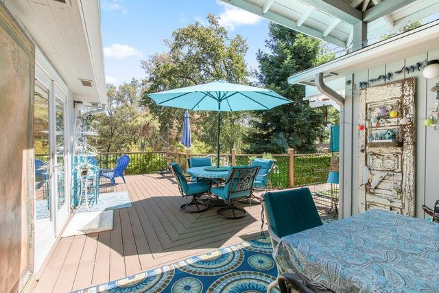17993 Jayhawk Dr, Penn Valley, CA 95946
