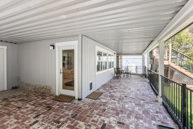 17993 Jayhawk Dr, Penn Valley, CA 95946