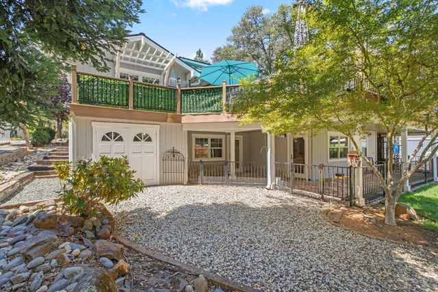 17993 Jayhawk Dr, Penn Valley, CA 95946