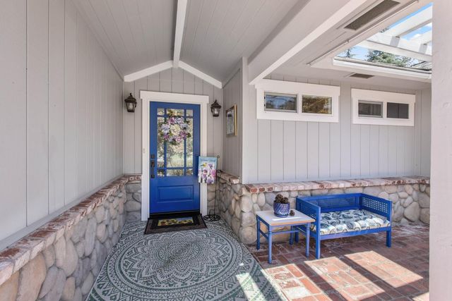 17993 Jayhawk Dr, Penn Valley, CA 95946