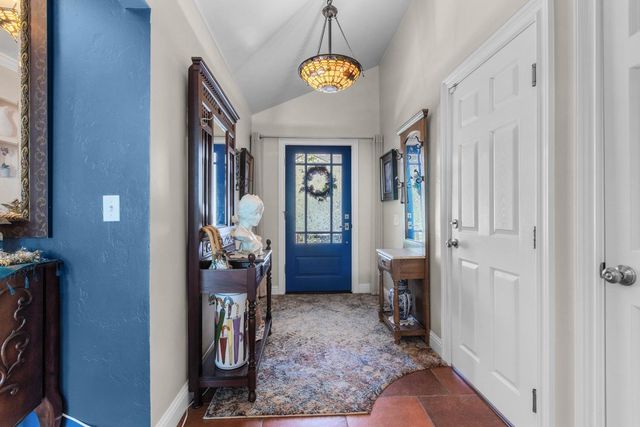 17993 Jayhawk Dr, Penn Valley, CA 95946