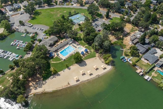 17993 Jayhawk Dr, Penn Valley, CA 95946