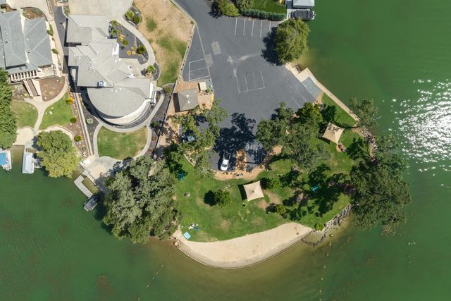 17993 Jayhawk Dr, Penn Valley, CA 95946