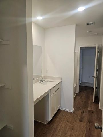 1824 Rock Elm Drive, Edmond, OK 73034