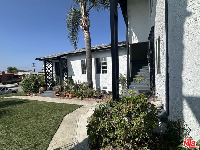 1706 S Crescent Heights Boulevard, Los Angeles, CA 90035