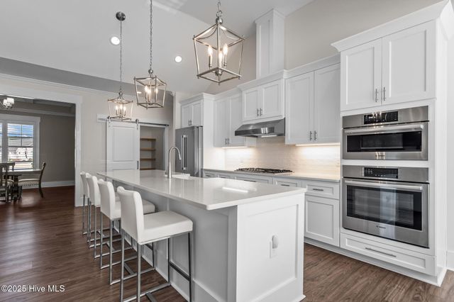 1005 Layne Court NE, Leland, NC 28451