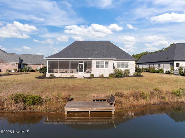 1005 Layne Court NE, Leland, NC 28451