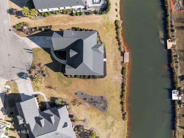 1005 Layne Court NE, Leland, NC 28451