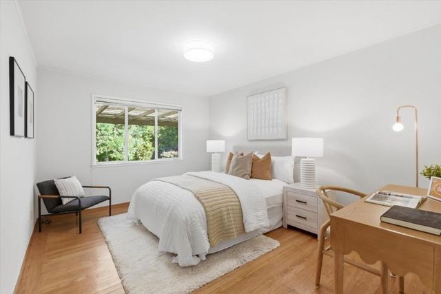 130 Erica Way, Portola Valley, CA 94028