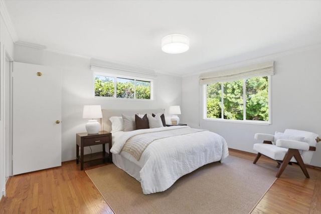 130 Erica Way, Portola Valley, CA 94028