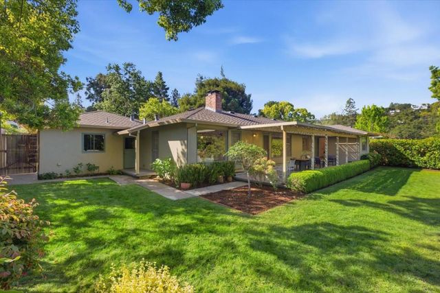 130 Erica Way, Portola Valley, CA 94028