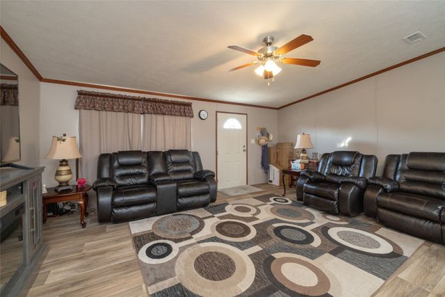 140 Coke Gage Lane, Decatur, TX 76234