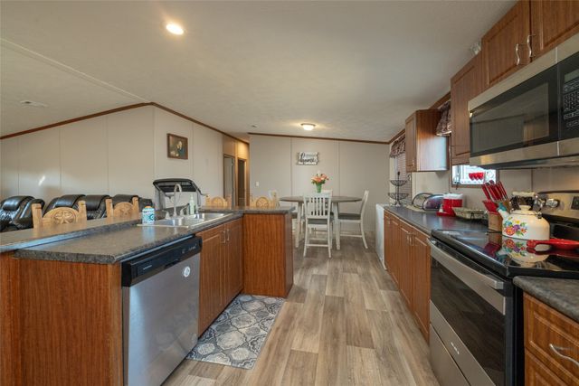 140 Coke Gage Lane, Decatur, TX 76234