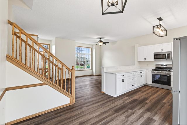 1100 S Passage SW, Isanti, MN 55040