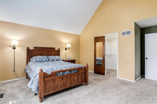 7302 Earnshaw Street, Shawnee, KS 66216