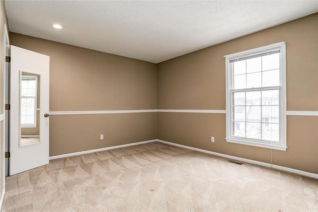 7302 Earnshaw Street, Shawnee, KS 66216