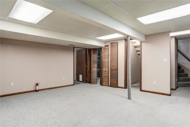7302 Earnshaw Street, Shawnee, KS 66216