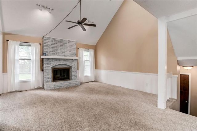 7302 Earnshaw Street, Shawnee, KS 66216