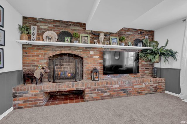 5906 Hamilton Drive, Evansville, IN 47711