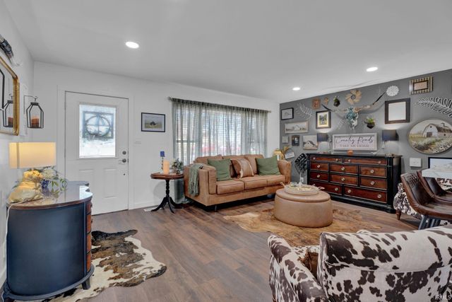 5906 Hamilton Drive, Evansville, IN 47711