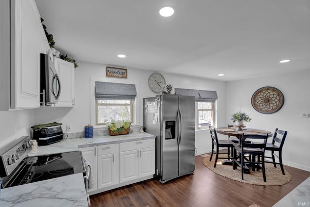 5906 Hamilton Drive, Evansville, IN 47711