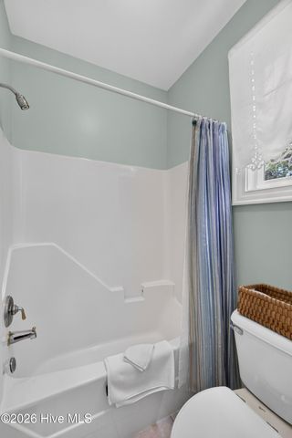109 Currant Lane, Hampstead, NC 28443
